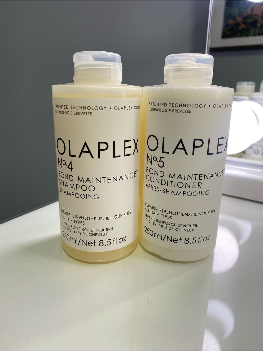 OLAPLEX No.4 Shampoo & No.5 Conditioner Set - Cream
